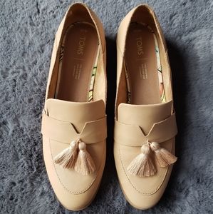 Toms Estel Leather Loafer with tassels 10W